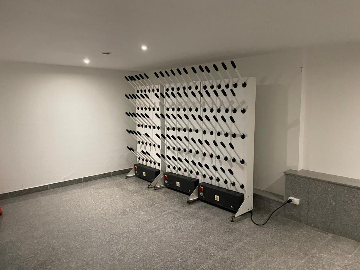 Apartament Czarna Gora Livigno Sienna  Eksteriør bilde